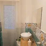 La Fenice לינה וארוחת בוקר פומפיי
