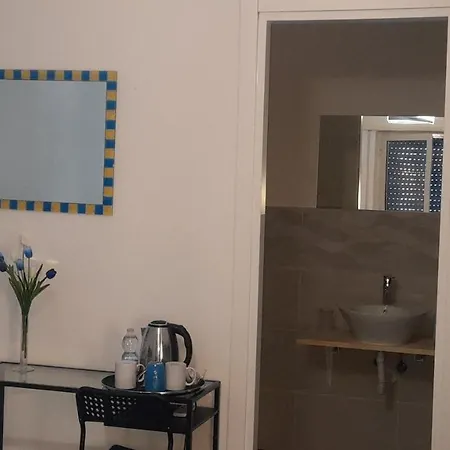 Bed & Breakfast Civico 227 Di Anna D. 2*