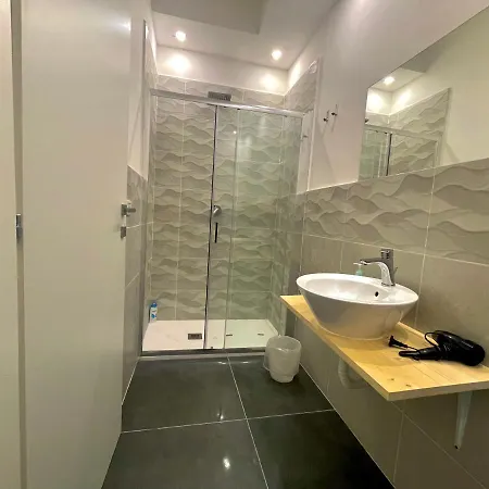 La Fenice 3* بومبيي