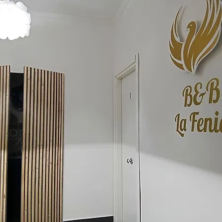 La Fenice بومبيي